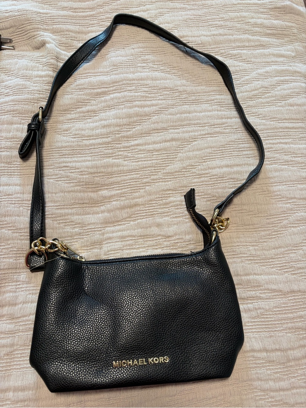 Michael Kors Black Pebbled Leather Crossbody Bag DUPE